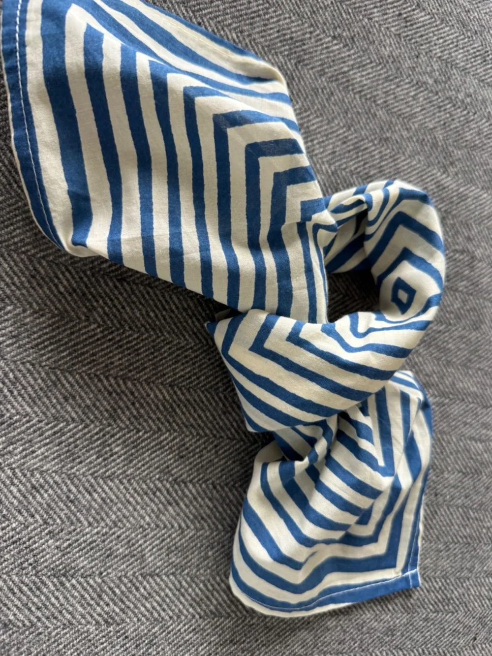 NWOT, HEMLOCK BANDANA/SCARF IN CUTE SKY BLUE STRIPE